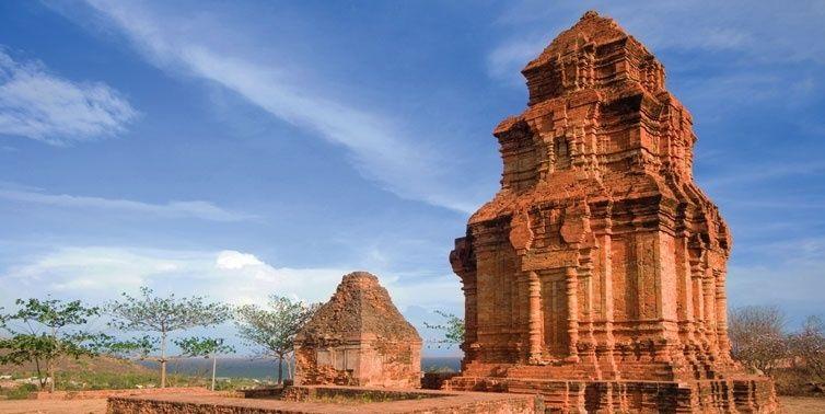 1-poshanu-cham-towers-in-phan-thiet-vietnam.jpg