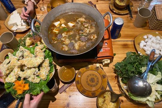 5 ĐẶC SẢN SAPA – MÓN NÚI RỪNG ĂN MỘT LẦN LÀ NHỚ MÃI 🌲🔥❄️