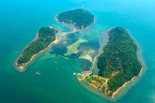 Tour Hòn Dầm – Bà Lụa 2N1Đ- Đi bộ giữa biển là cảm giác như thế nào? Chỉ có ở đây mới biết 🌊